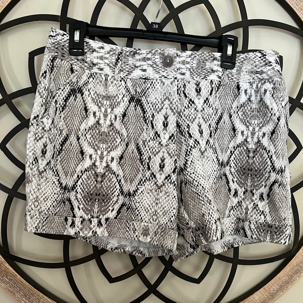 COPY - Snakeskin print shorts